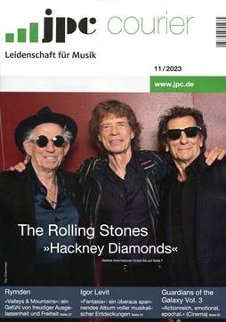 Ein Bild, das Text, Menschliches Gesicht, Sonnenbrille, Kleidung enth�lt.

Automatisch generierte Beschreibung