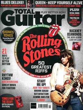 Ein Bild, das Text, Musikinstrument, Kleidung, Gitarre enth�lt.

Automatisch generierte Beschreibung