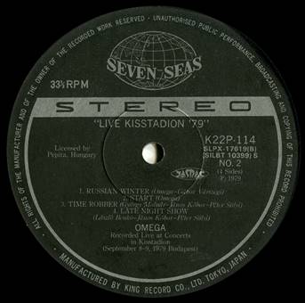 Ein Bild, das drau�en, schwarz enth�lt.

Automatisch generierte Beschreibung