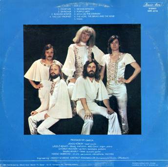 Ein Bild, das Monitor, Mann, Person, Text enth�lt.

Automatisch generierte Beschreibung