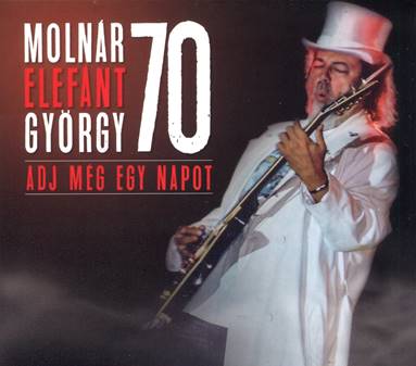 Ein Bild, das Musik, Person, Mann, haltend enth�lt.

Automatisch generierte Beschreibung