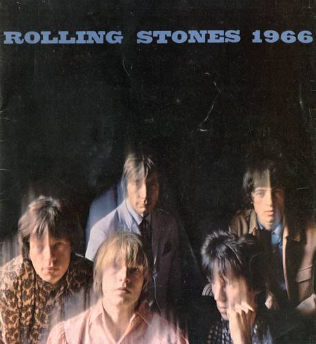 Ein Bild, das Person, Text, drau�en, Personen enth�lt.

Automatisch generierte Beschreibung